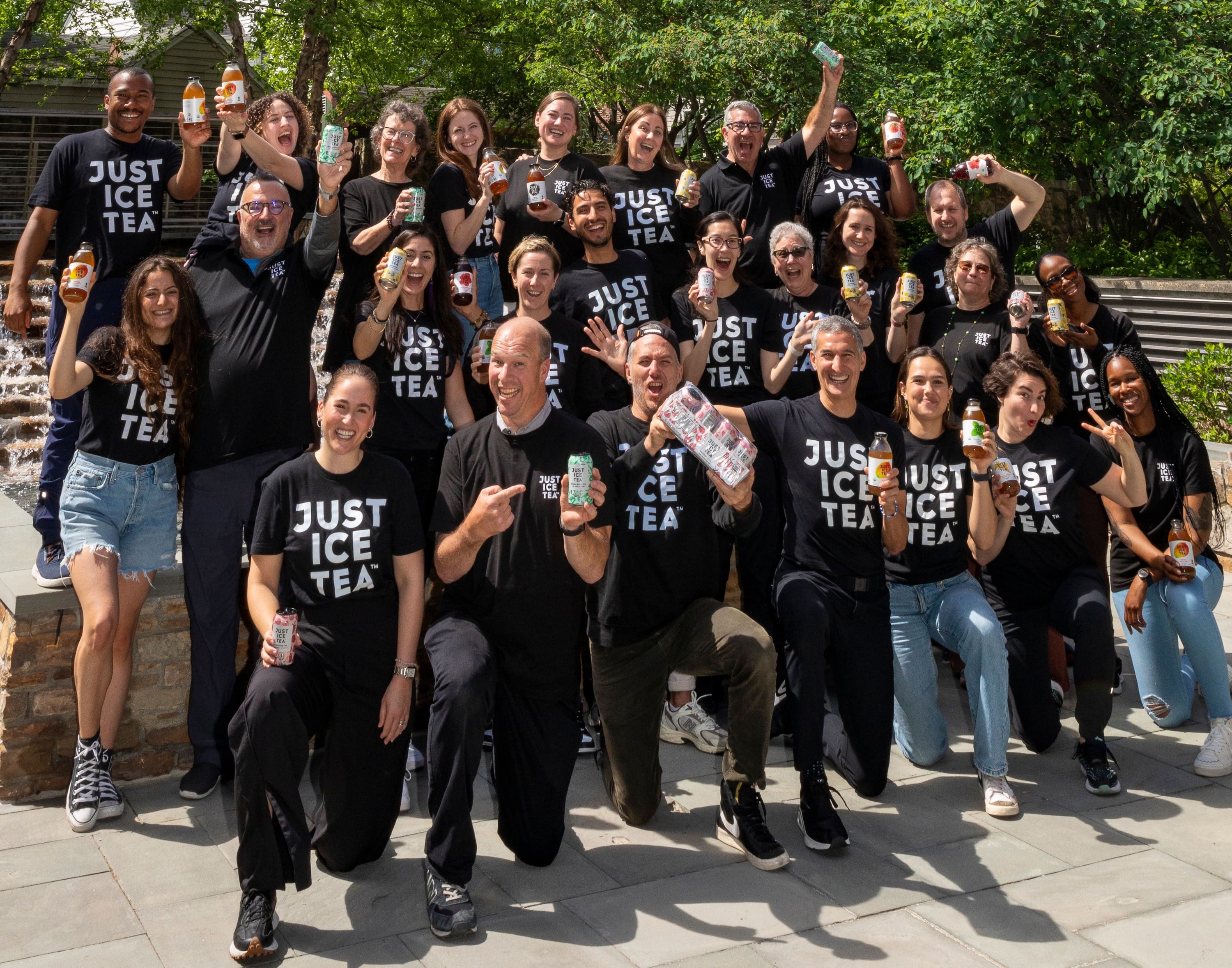 team-image