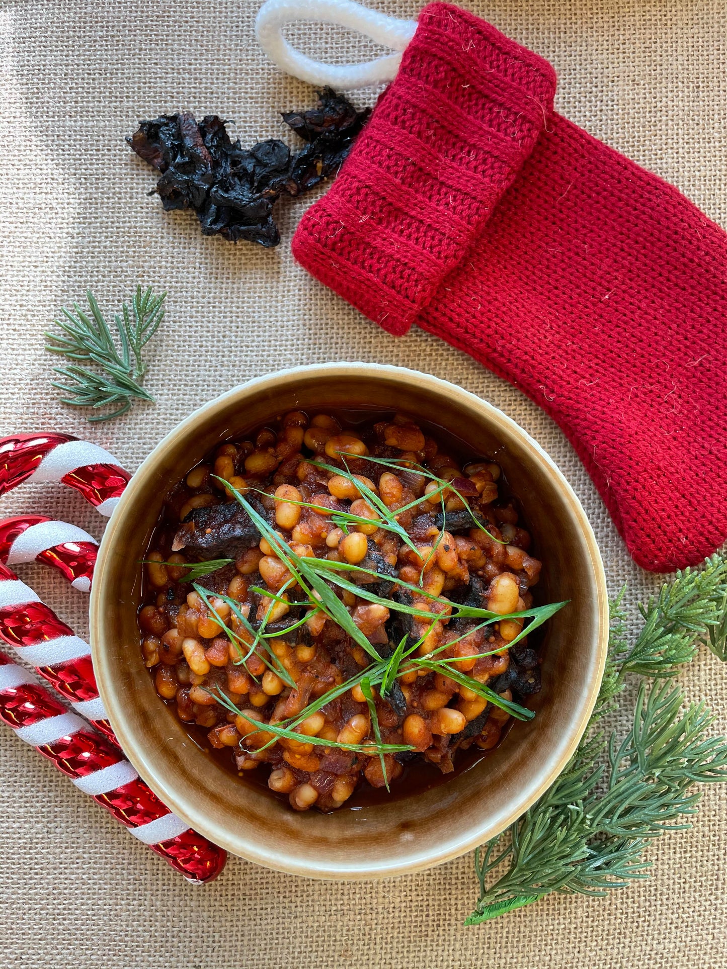 Baked Beans with Hickory Smokehouse Mushroom Jerky